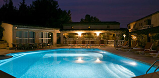 Hôtel avec piscine dans les Alpes Maritimes
